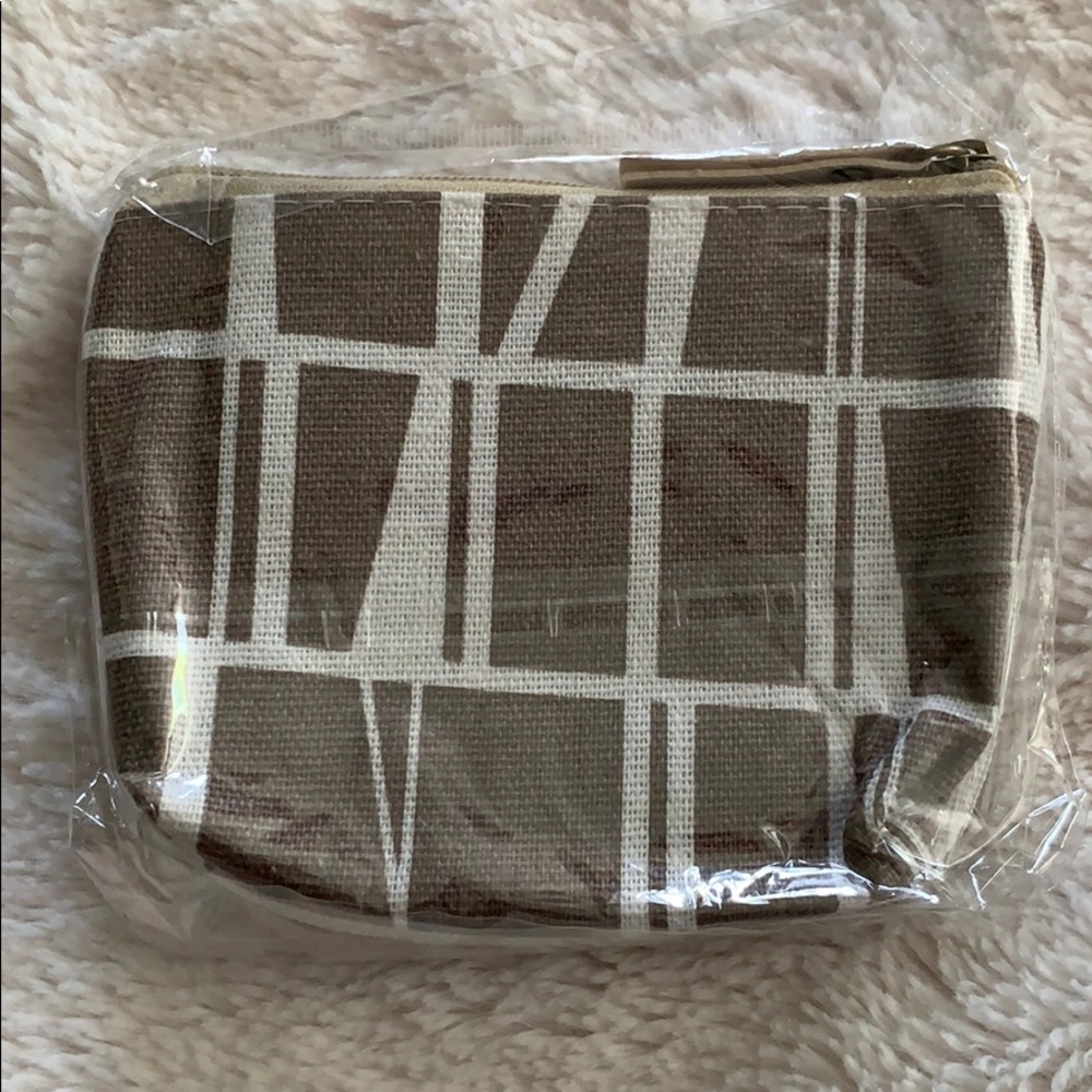 New! Coin purse